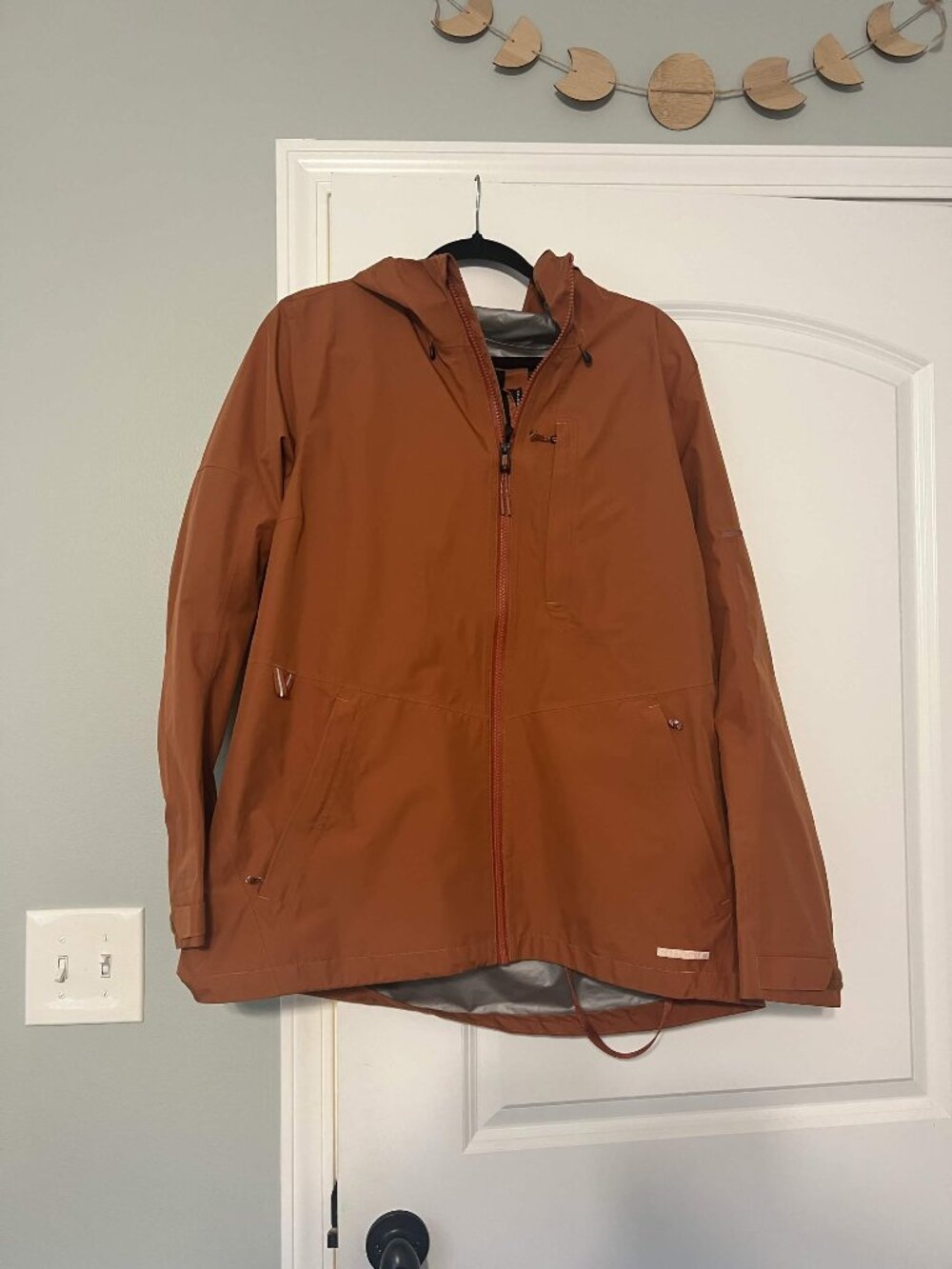 NWOT Women's Burton Burnt Orange Rain Jacket - Size XL